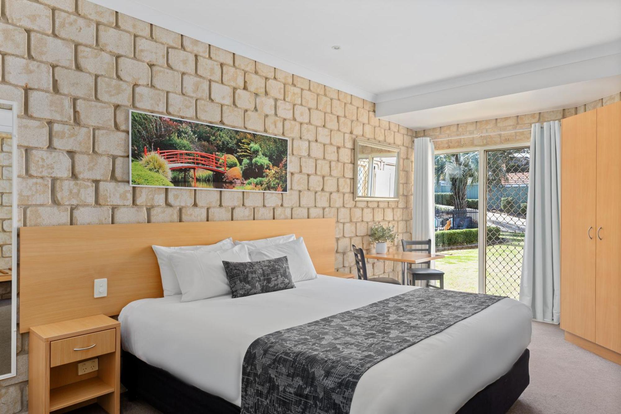 Great Divide Motor Inn Тувумба Екстер'єр фото