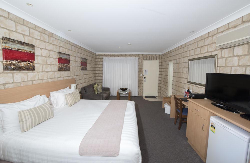 Great Divide Motor Inn Тувумба Екстер'єр фото