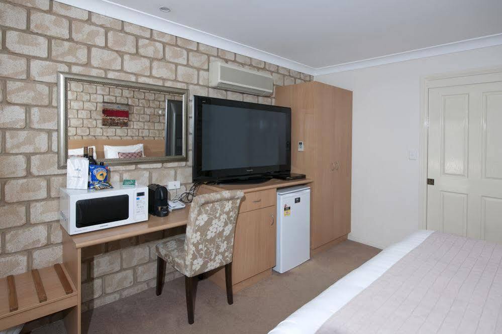 Great Divide Motor Inn Тувумба Екстер'єр фото
